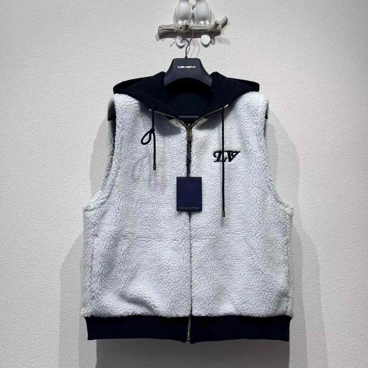 Louis Vuitton Reversible Fleece Gilet    - DopestKickz