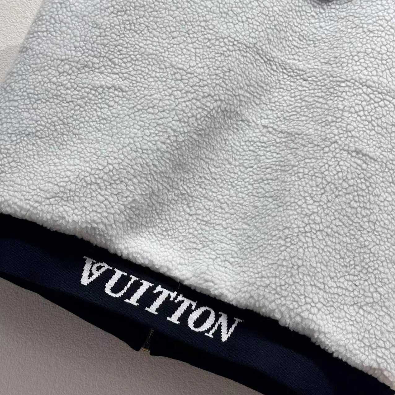 Louis Vuitton Reversible Fleece Gilet    - DopestKickz