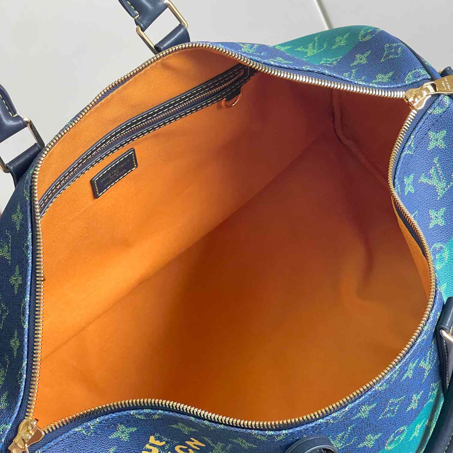 Louis Vuitton Keepall Bandoulière 50   M25900 - DopestKickz