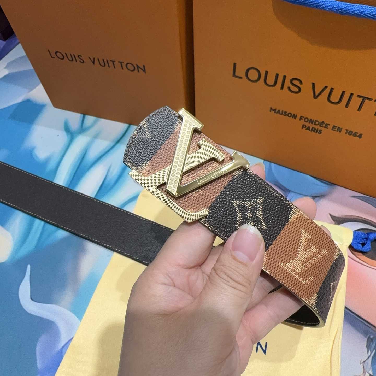 Louis Vuitton 40mm Reversible Belt  - DopestKickz