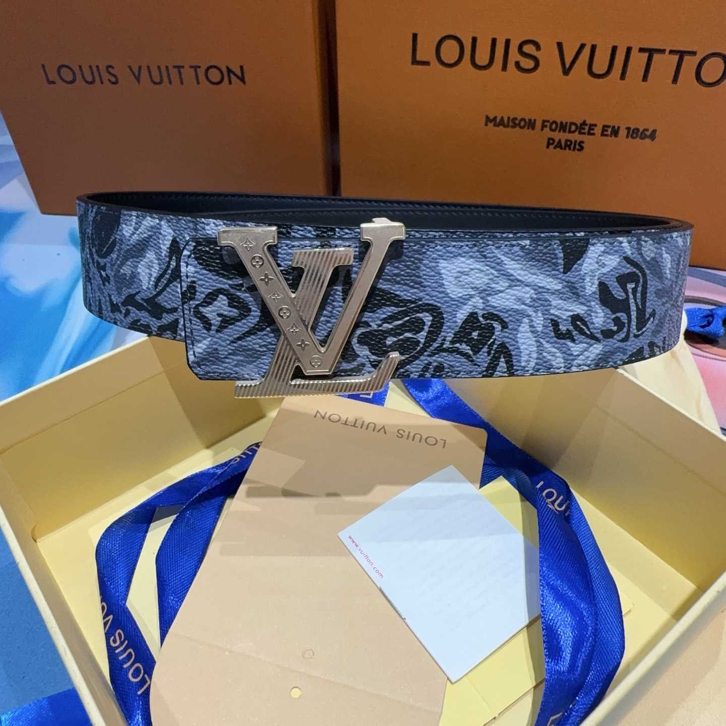Louis Vuitton 40mm Reversible Belt  - DopestKickz