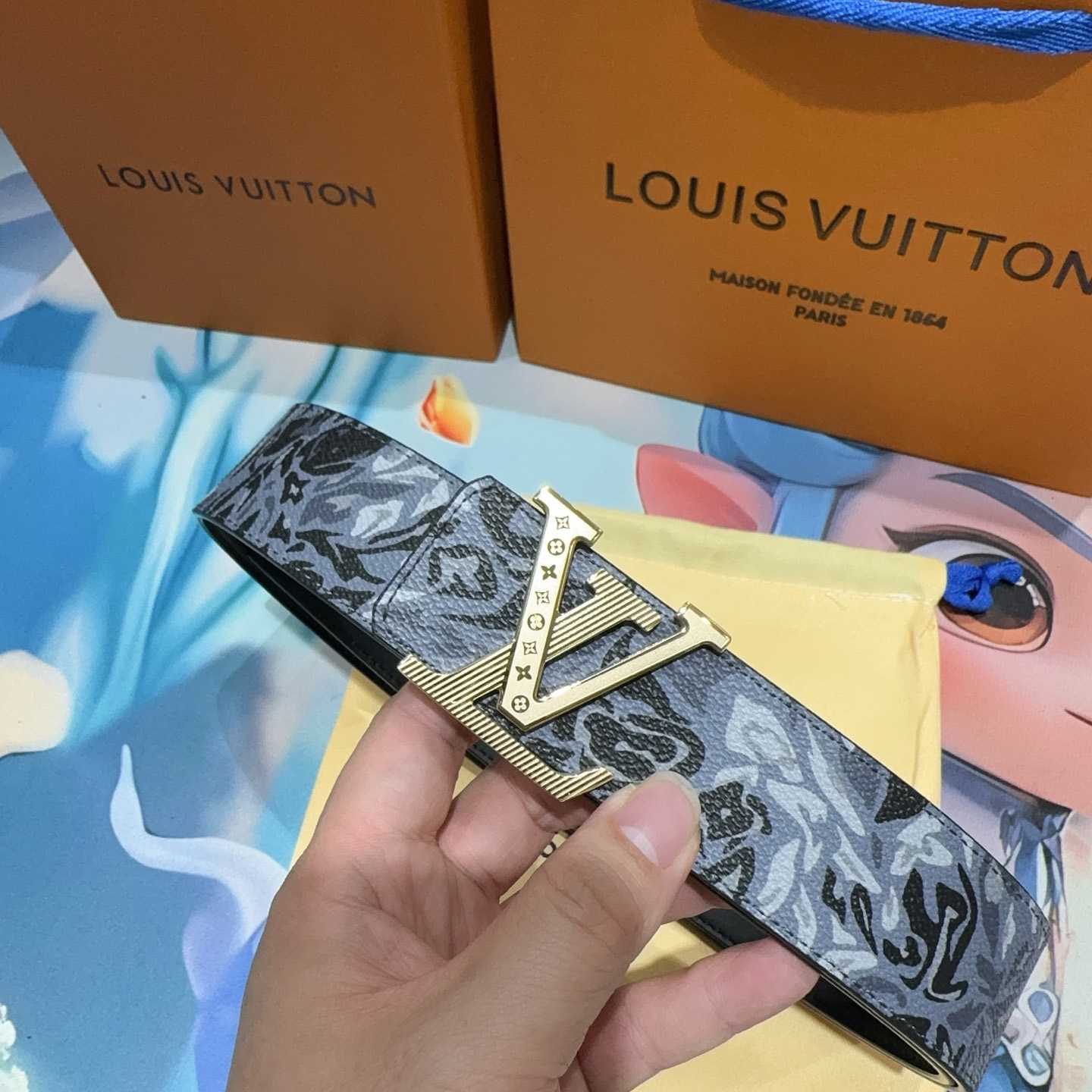 Louis Vuitton 40mm Reversible Belt  - DopestKickz