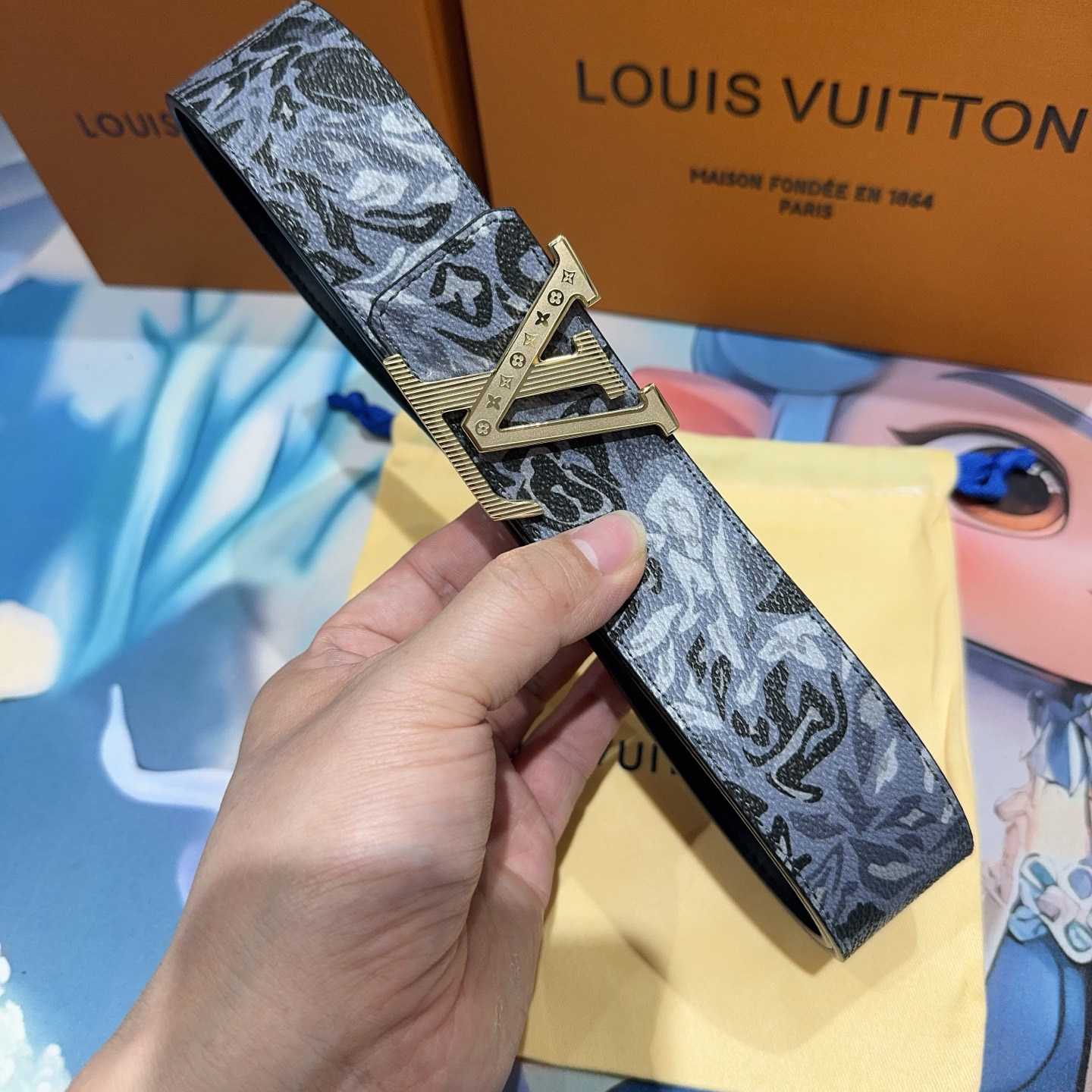 Louis Vuitton 40mm Reversible Belt  - DopestKickz