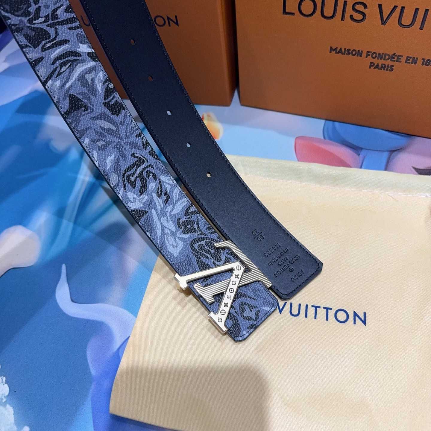 Louis Vuitton 40mm Reversible Belt  - DopestKickz