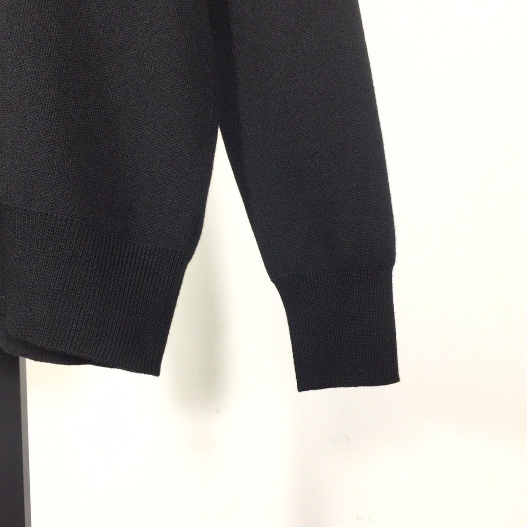 Thom Browne 4-Bar Cardigan - DopestKickz