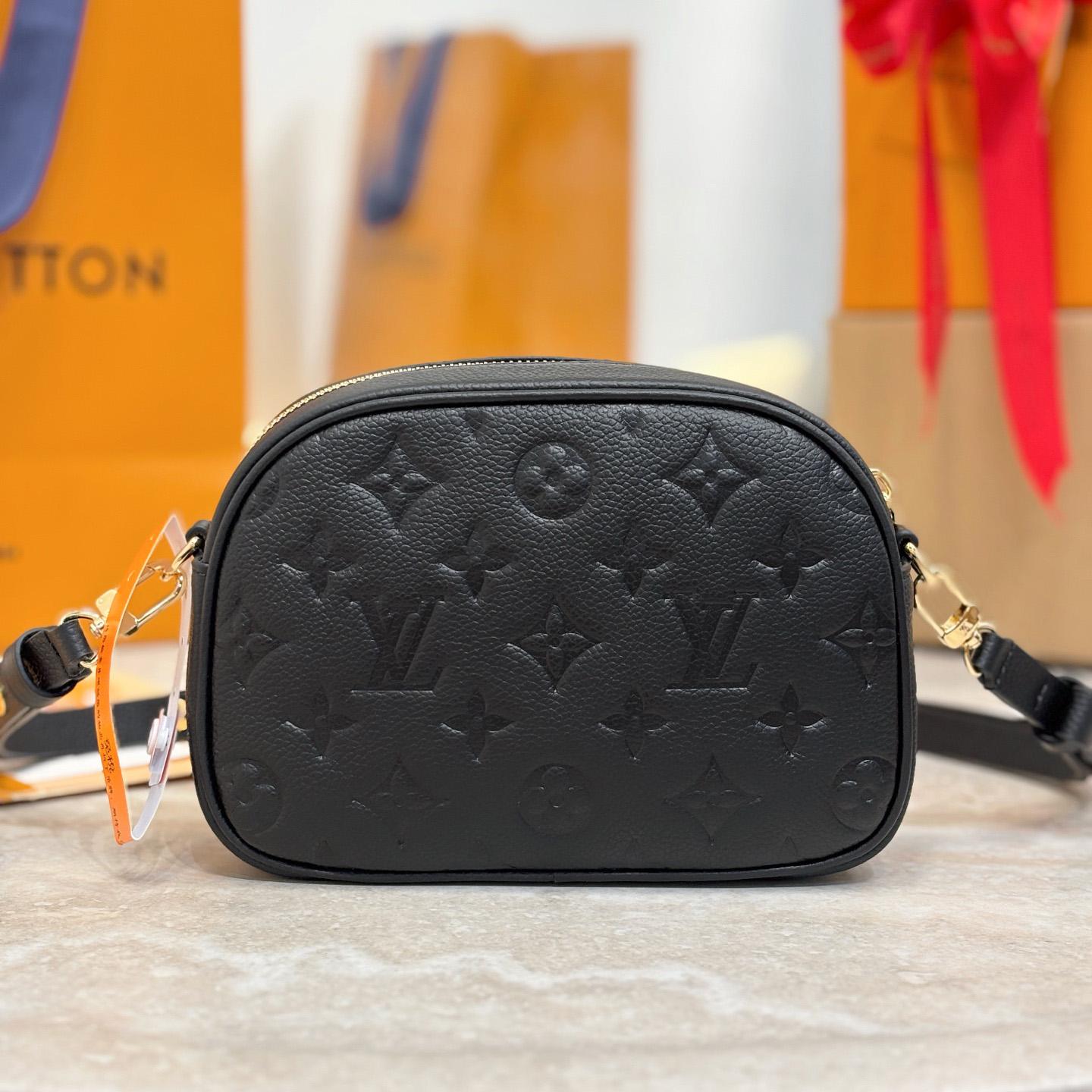 Louis Vuitton Tiny Camera Bag   M25518 - DopestKickz