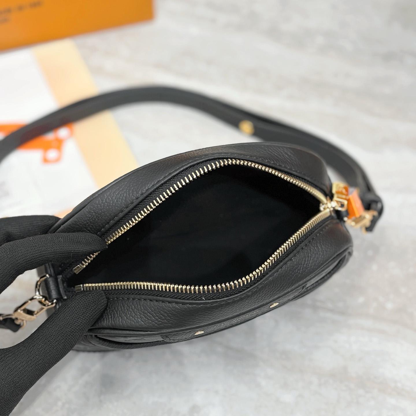 Louis Vuitton Tiny Camera Bag   M25518 - DopestKickz