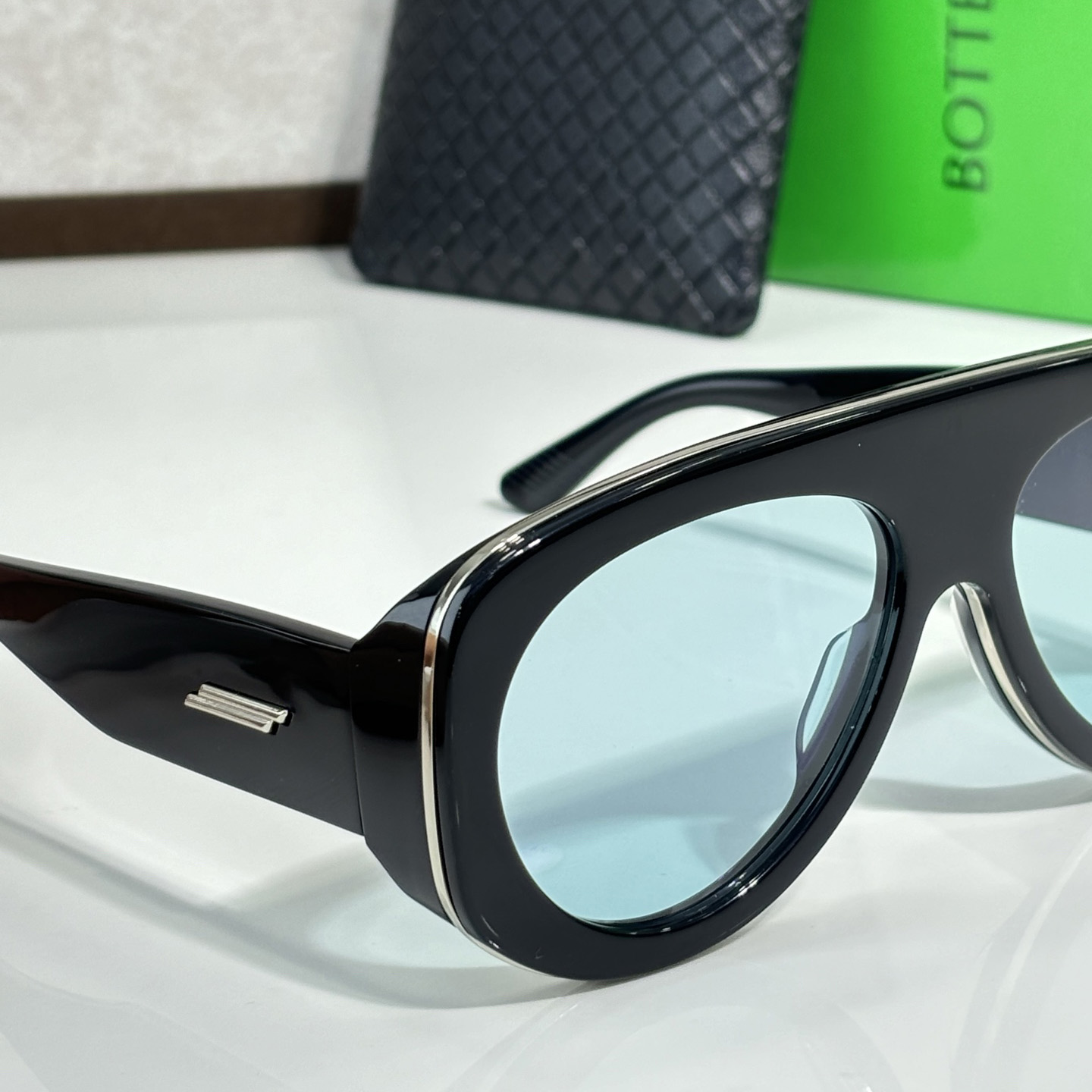 Bottega Veneta BV1362S Sunglasses   - DopestKickz