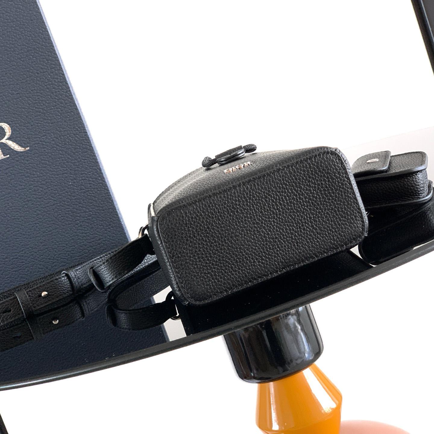 Dior Mini Bucket Bag  - DopestKickz