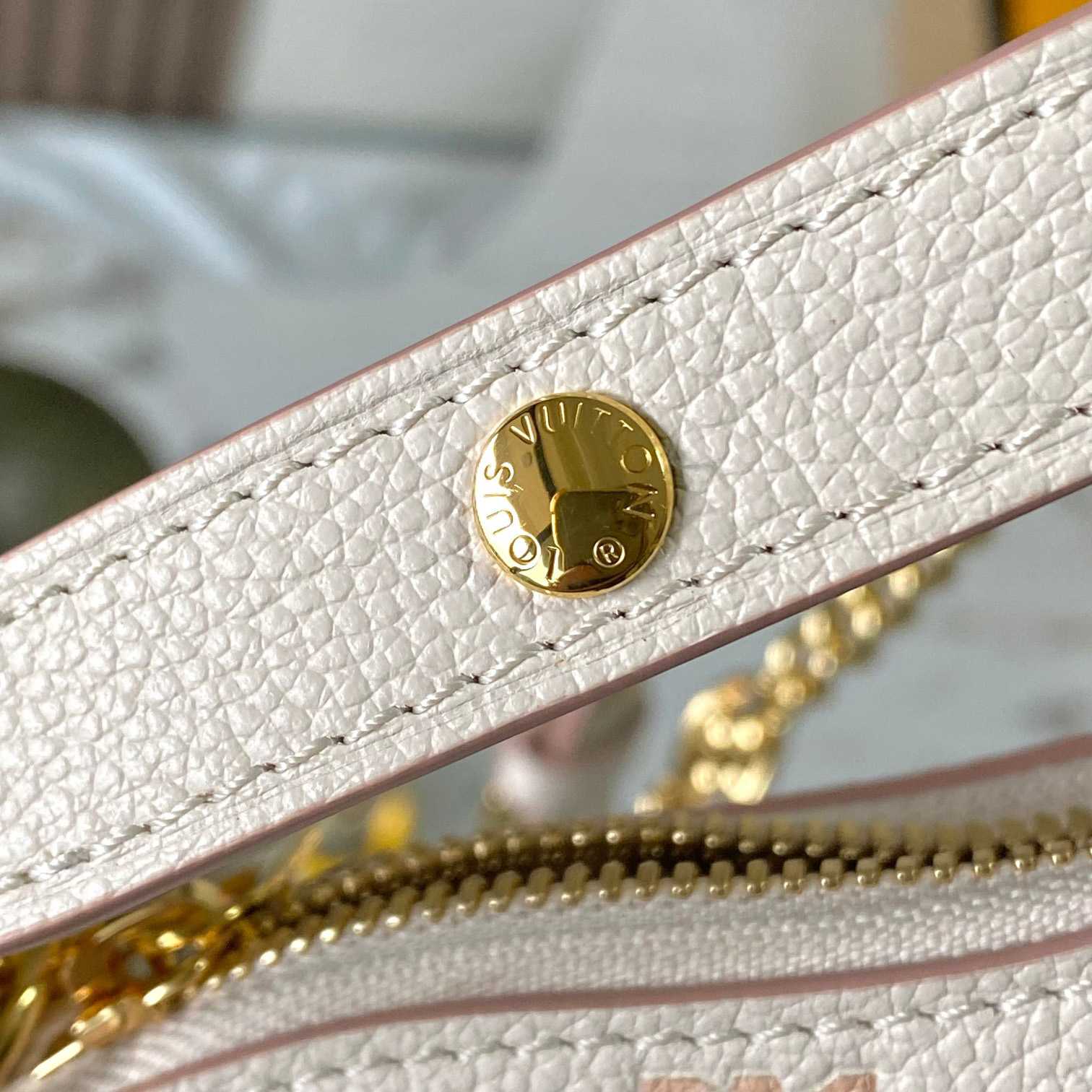 Louis Vuitton Boulogne   M14634 - DopestKickz