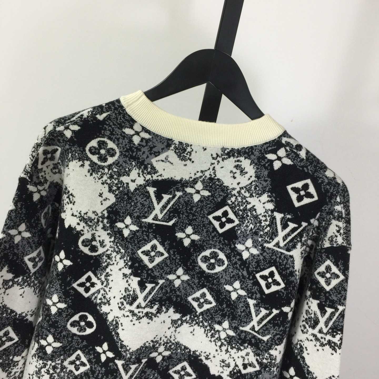 Louis Vuitton Monogram Wool Pullover - DopestKickz
