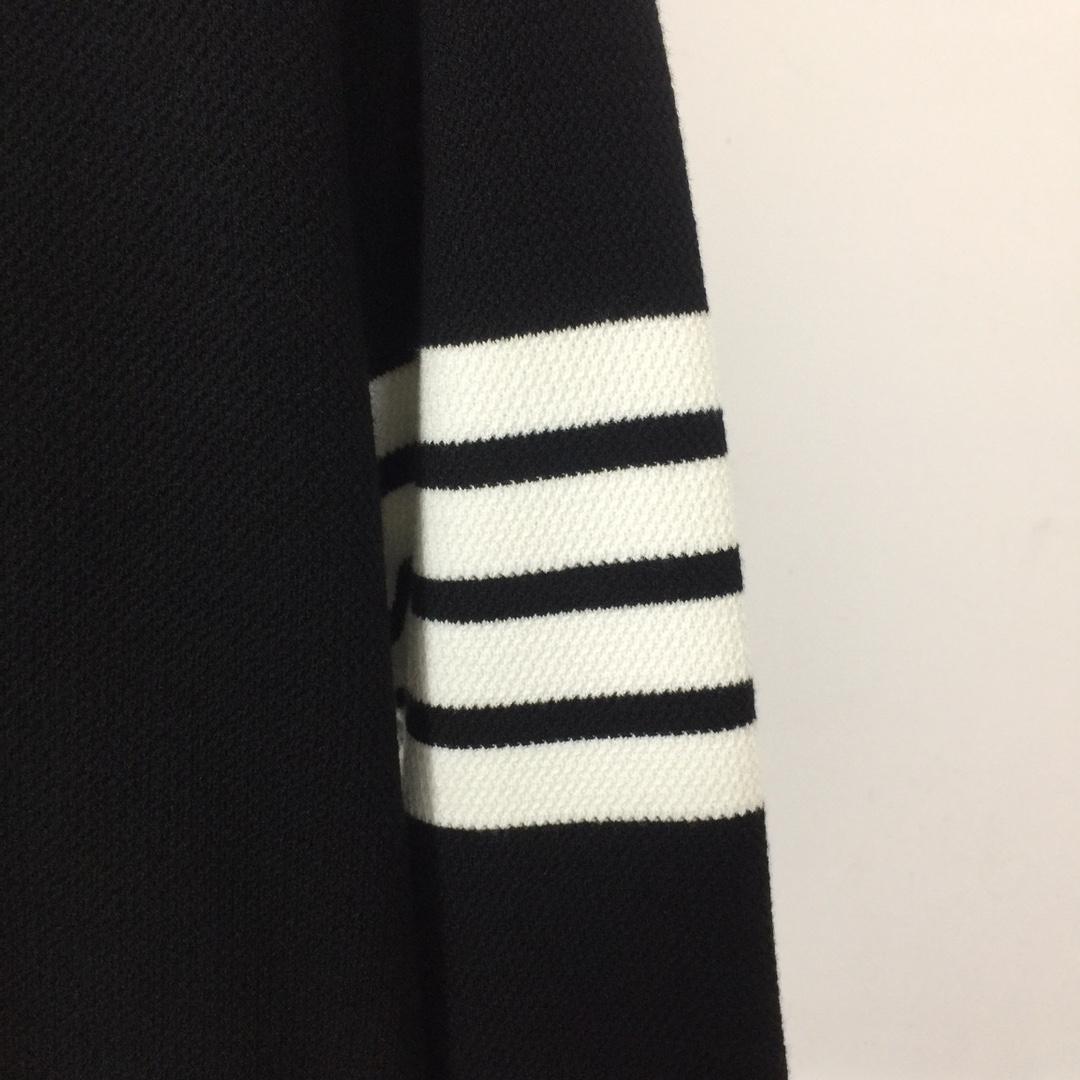 Thom Browne 4-Bar Cardigan - DopestKickz