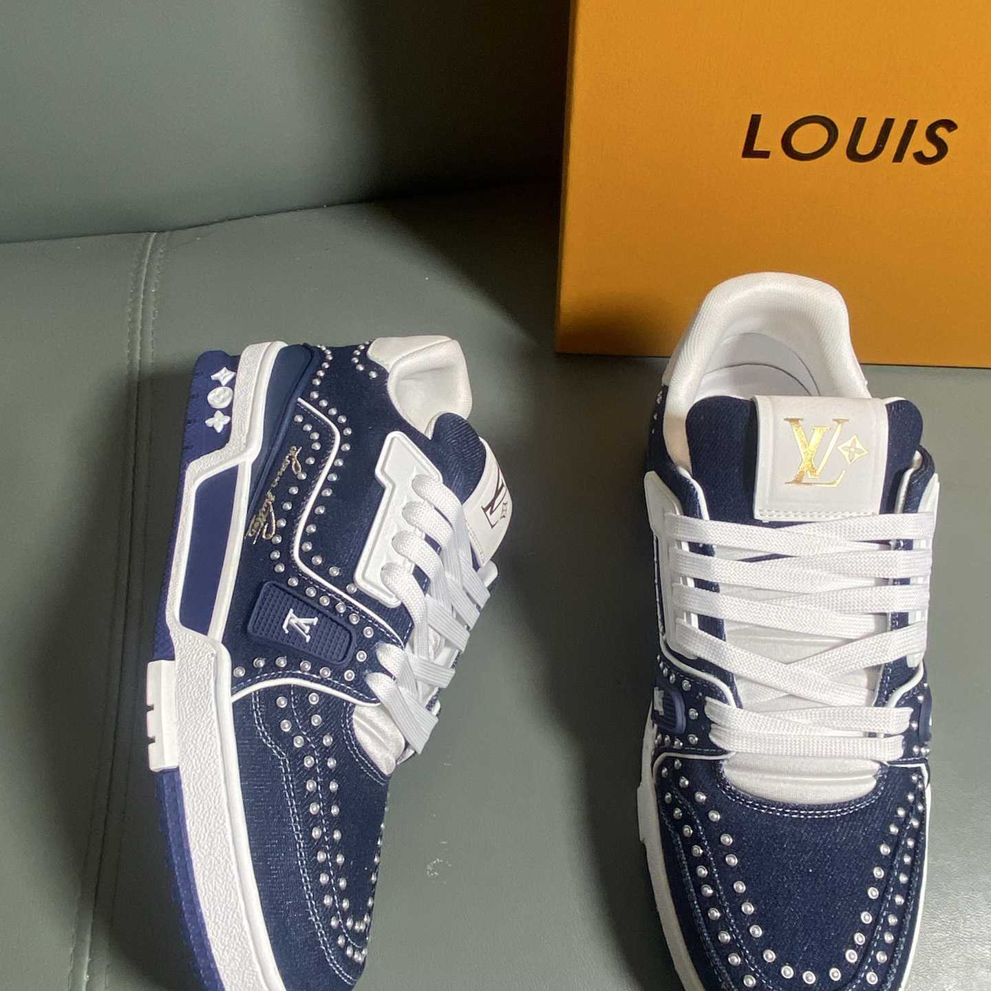 Louis Vuitton LV Trainer Sneaker      1AJ521 - DopestKickz