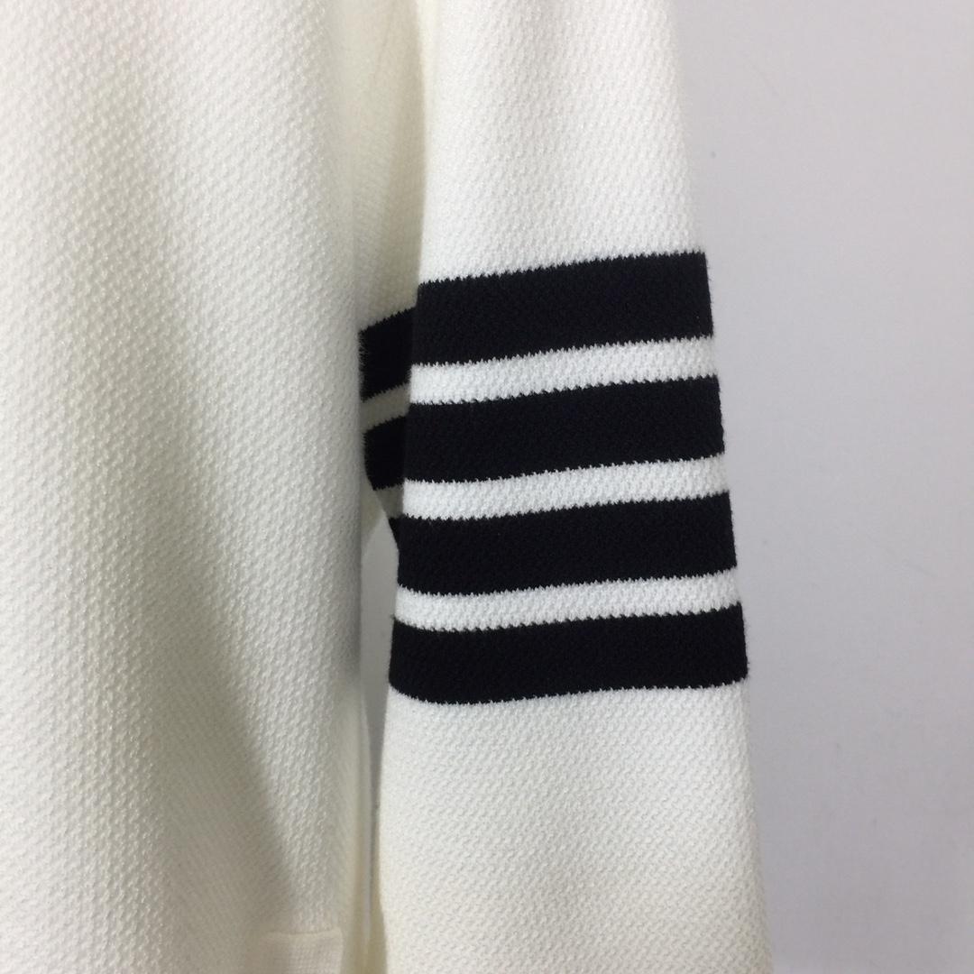 Thom Browne 4-Bar Cardigan - DopestKickz
