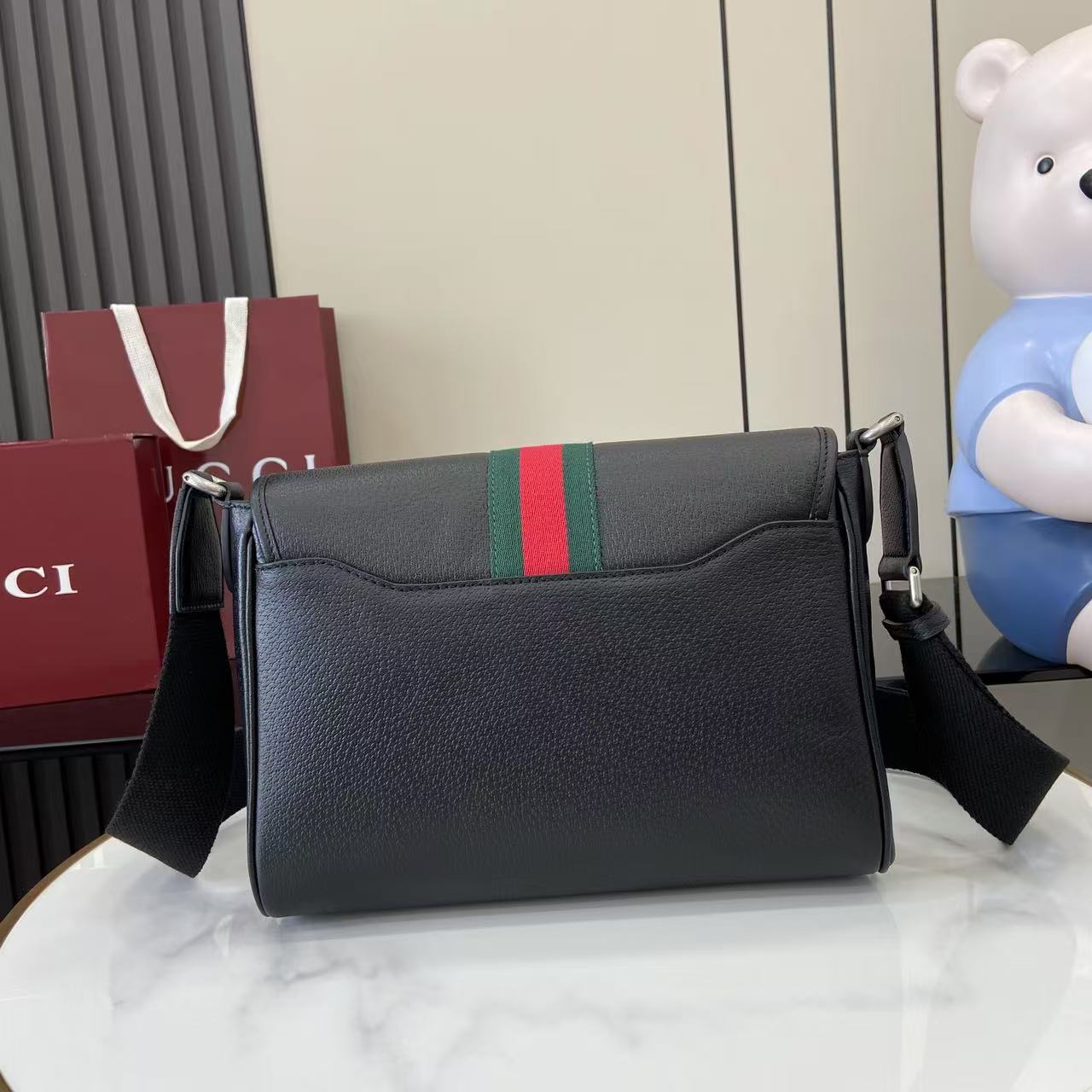 Gucci Ophidia Medium Messenger Bag - DopestKickz