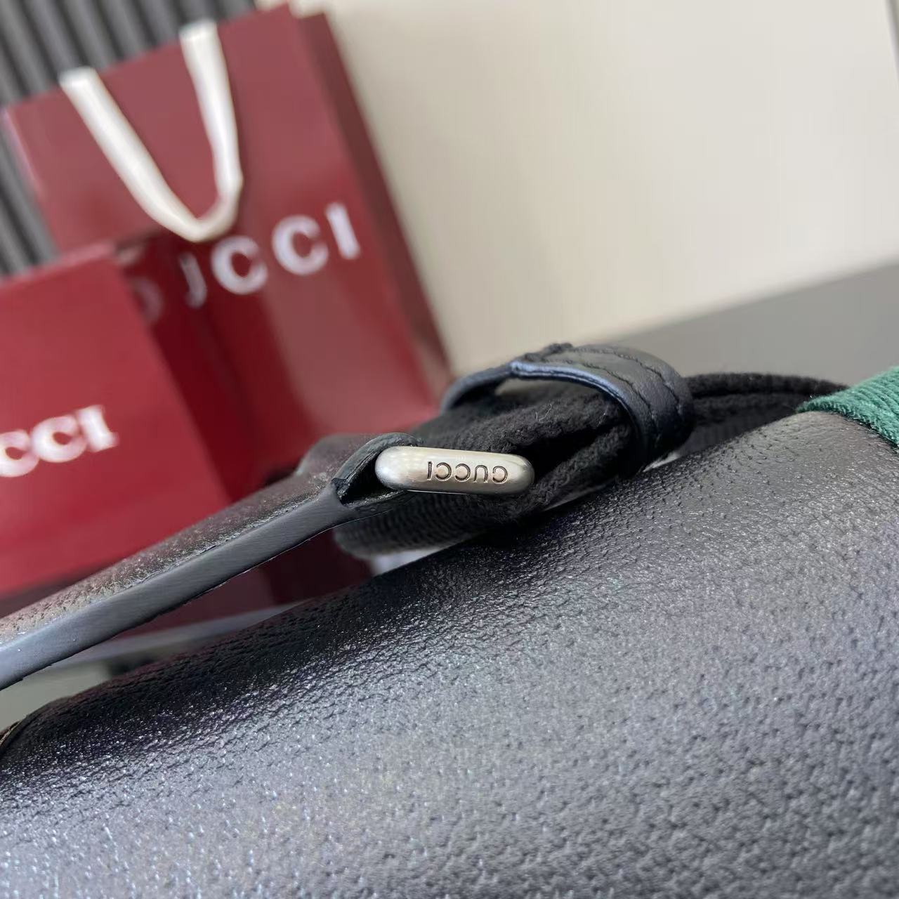 Gucci Ophidia Medium Messenger Bag - DopestKickz