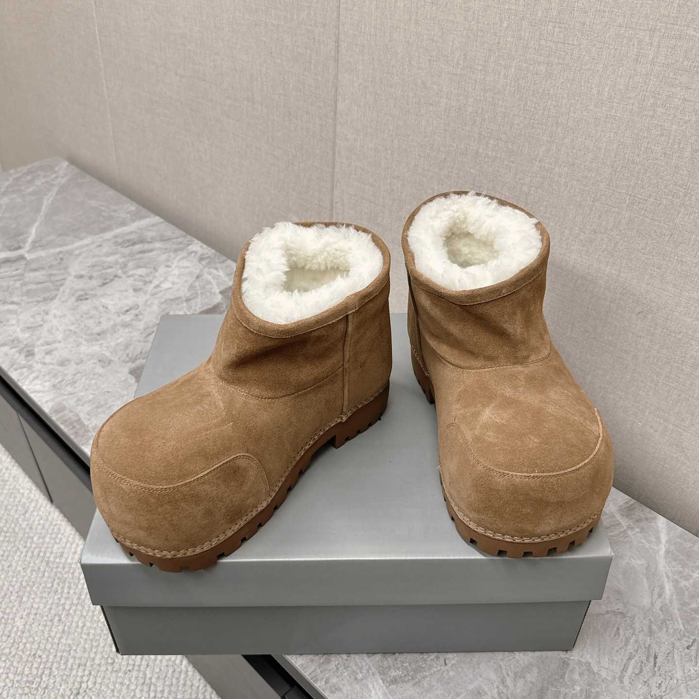 Balenciaga Alaska boots - DopestKickz