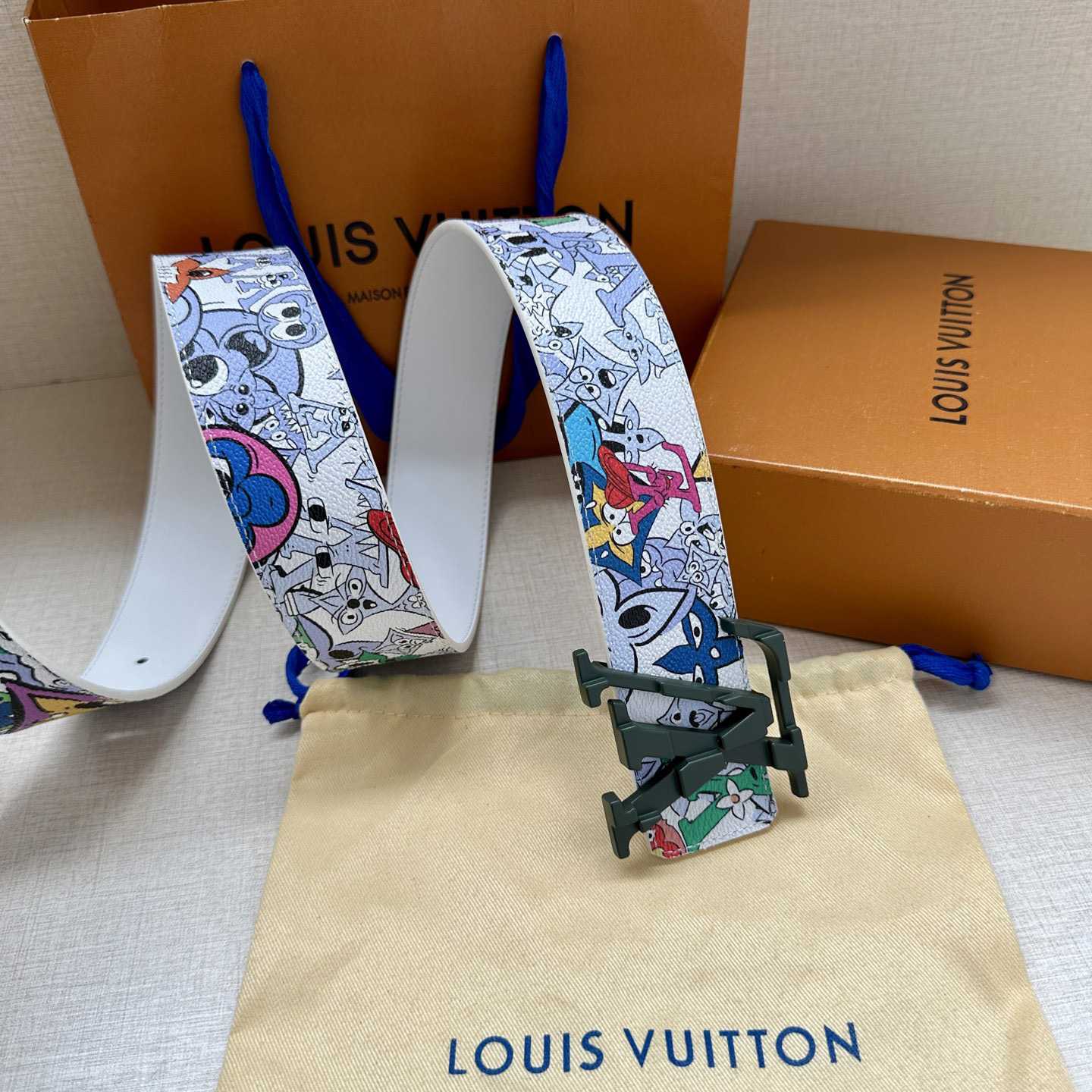 Louis Vuitton LV Initiales 40mm Reversible Belt   - DopestKickz