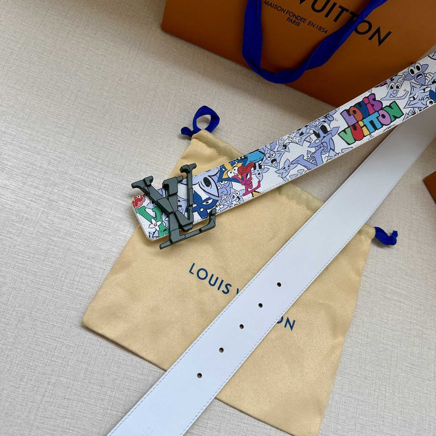 Louis Vuitton LV Initiales 40mm Reversible Belt   - DopestKickz