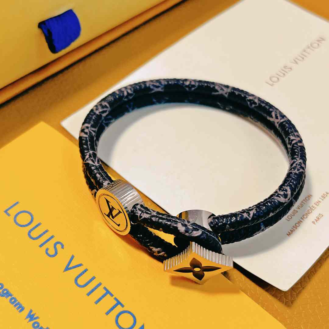 Louis Vuitton Catch It Bracelet   M8111 - DopestKickz