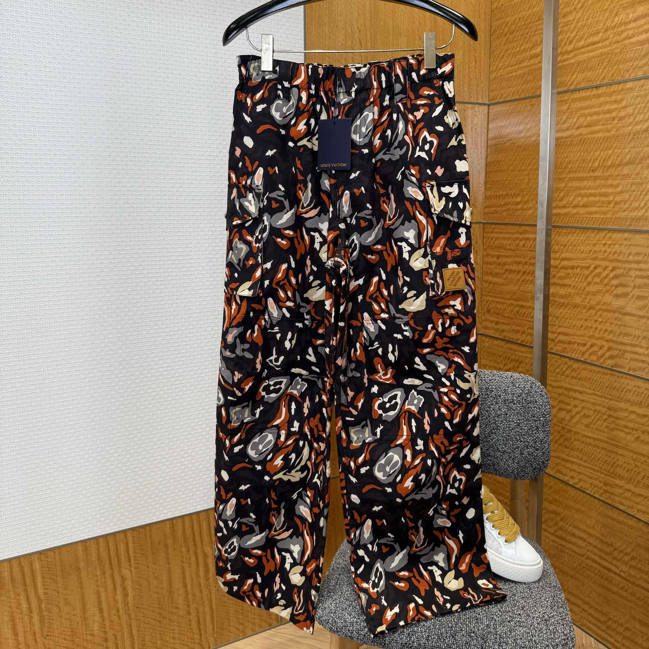 Louis Vuitton Multi Pocket Cargo Pants    - DopestKickz