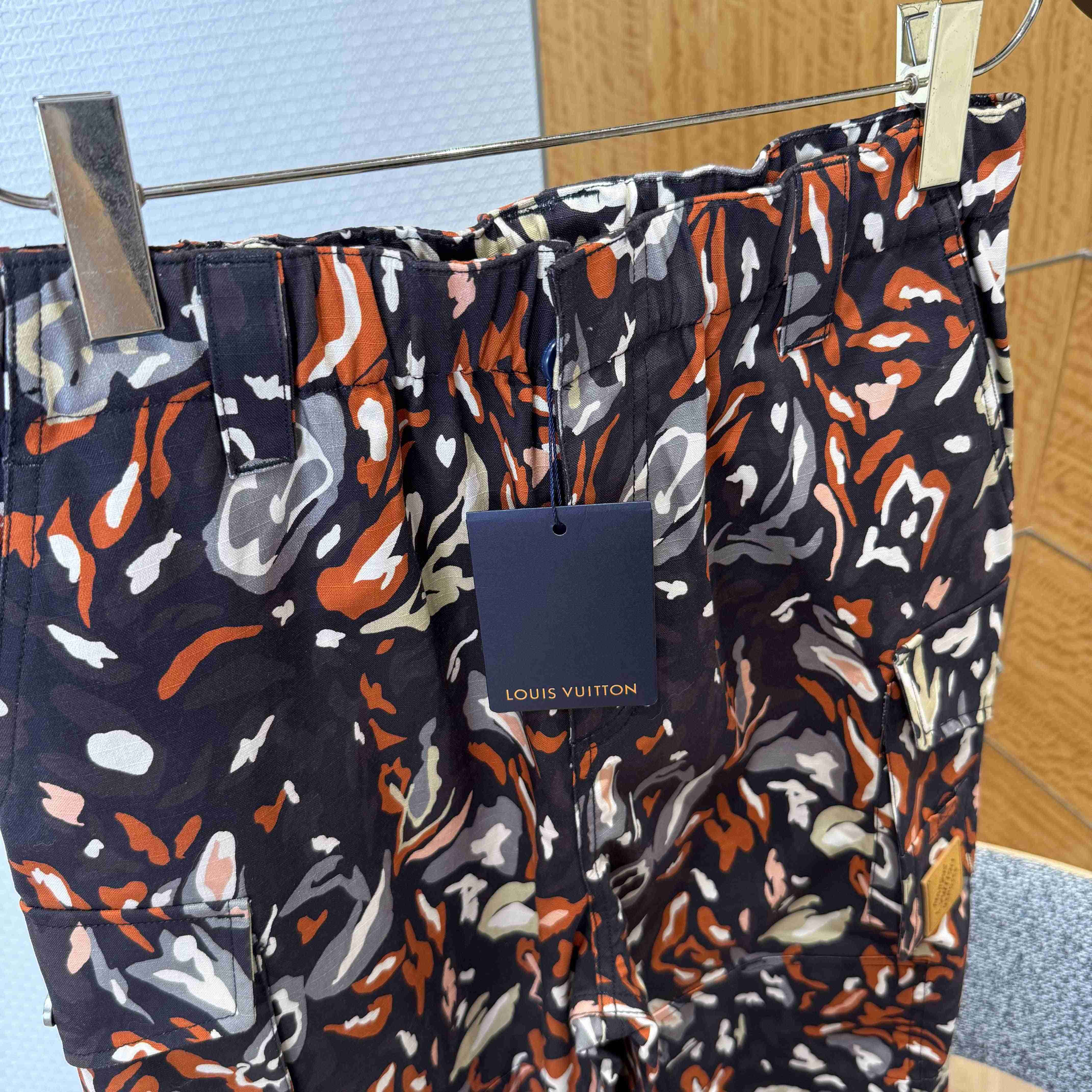 Louis Vuitton Multi Pocket Cargo Pants    - DopestKickz