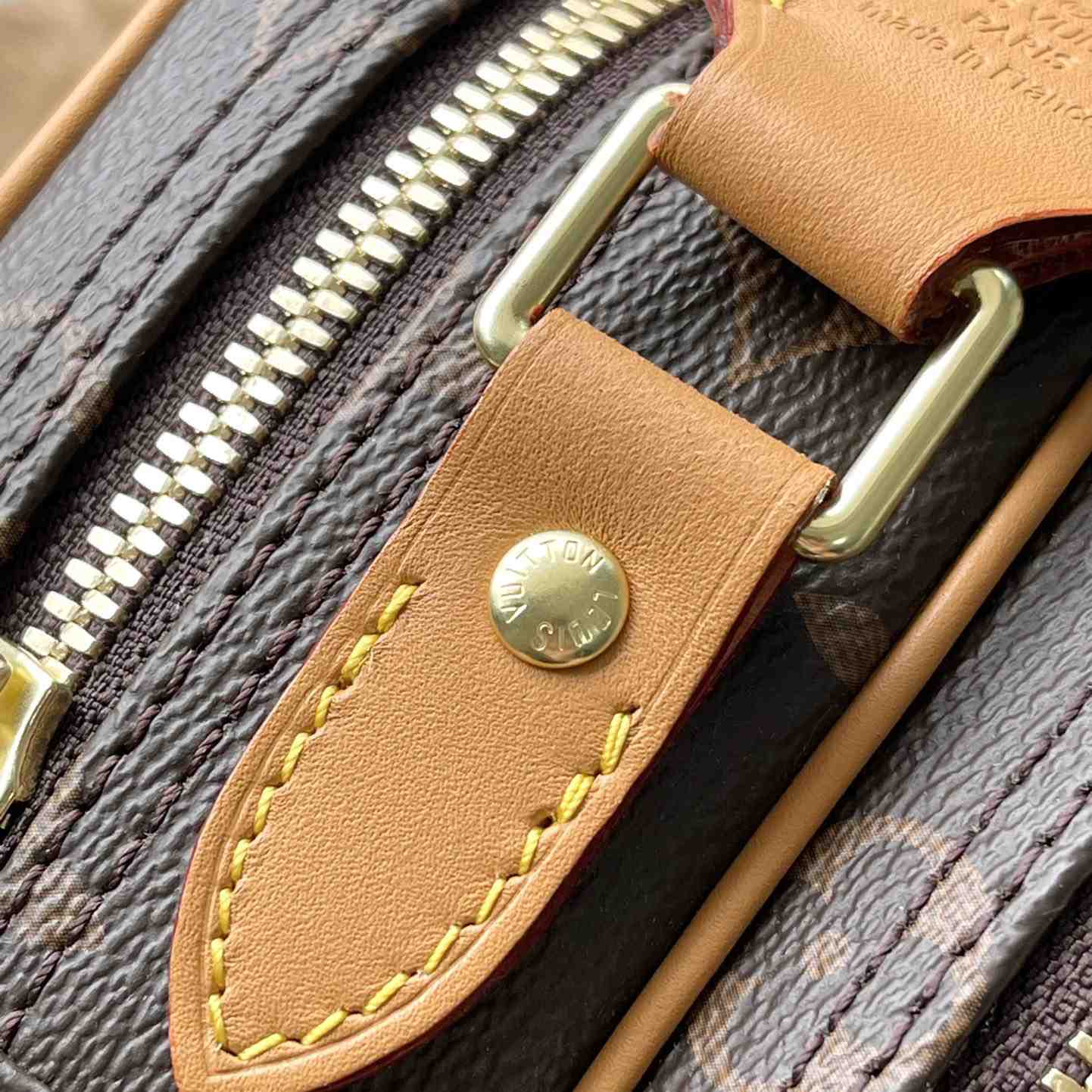 Louis Vuitton Monogram Shoulder Bag (28 x 21 x 11 cm) - DopestKickz