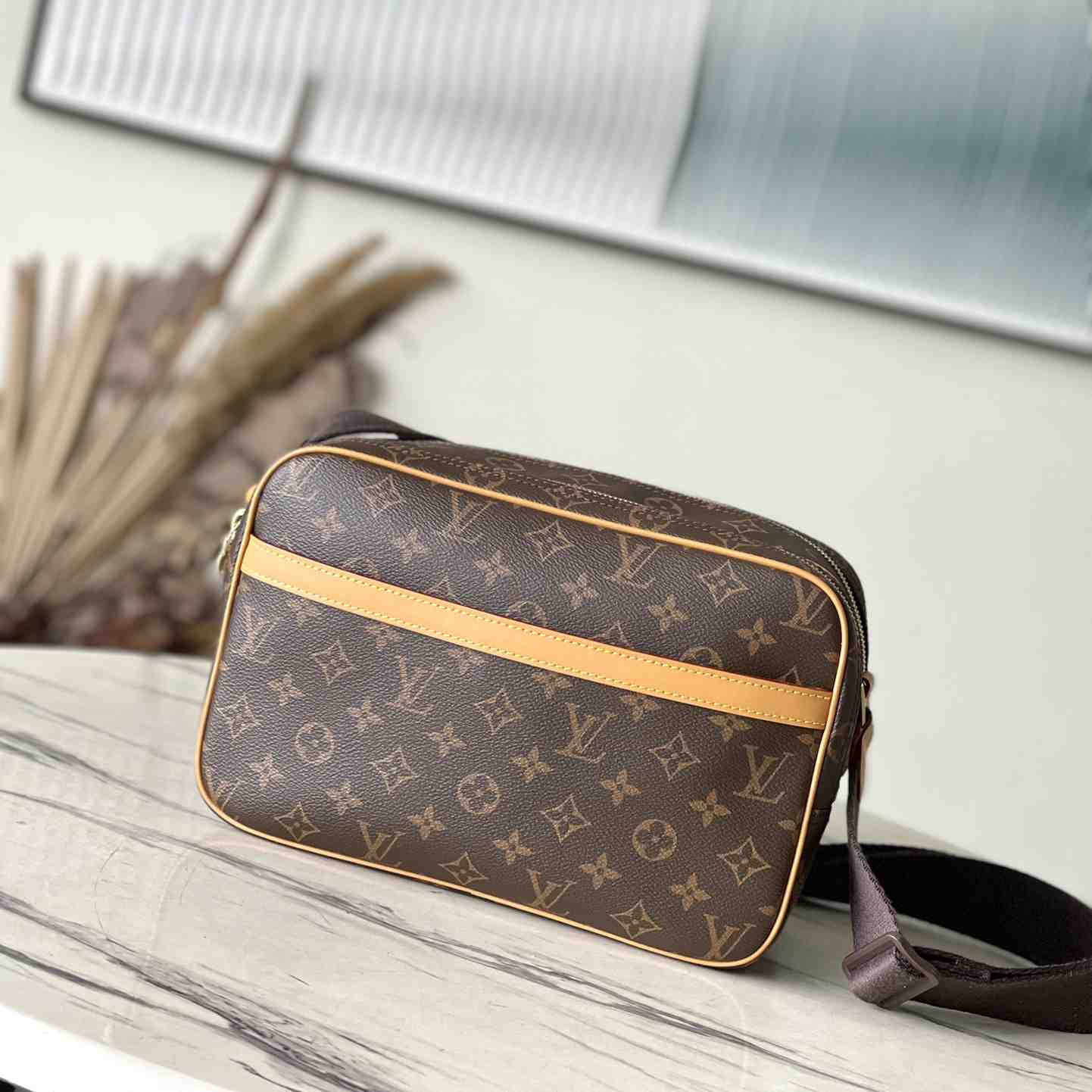 Louis Vuitton Monogram Shoulder Bag (28 x 21 x 11 cm) - DopestKickz