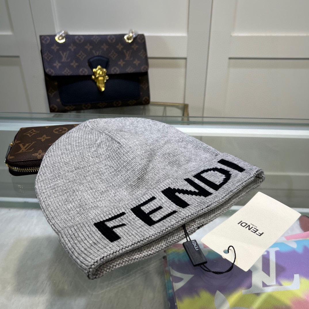 Fendi Beanie - DopestKickz