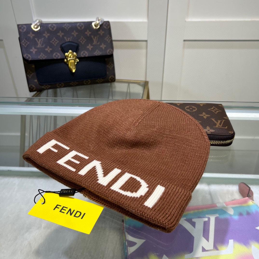 Fendi Beanie - DopestKickz