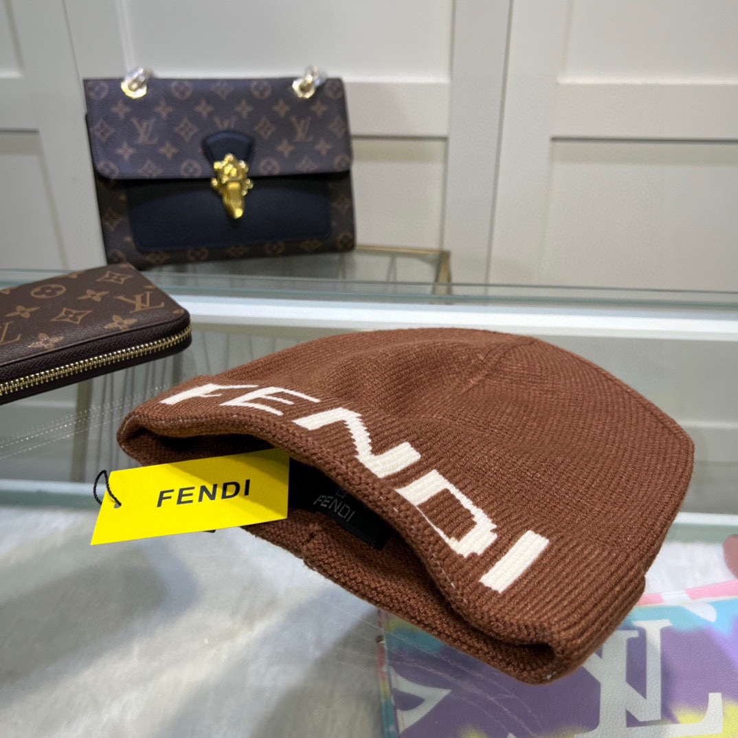 Fendi Beanie - DopestKickz