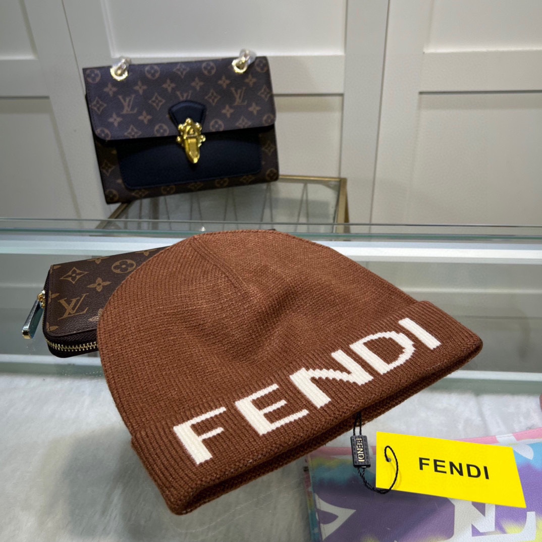 Fendi Beanie - DopestKickz