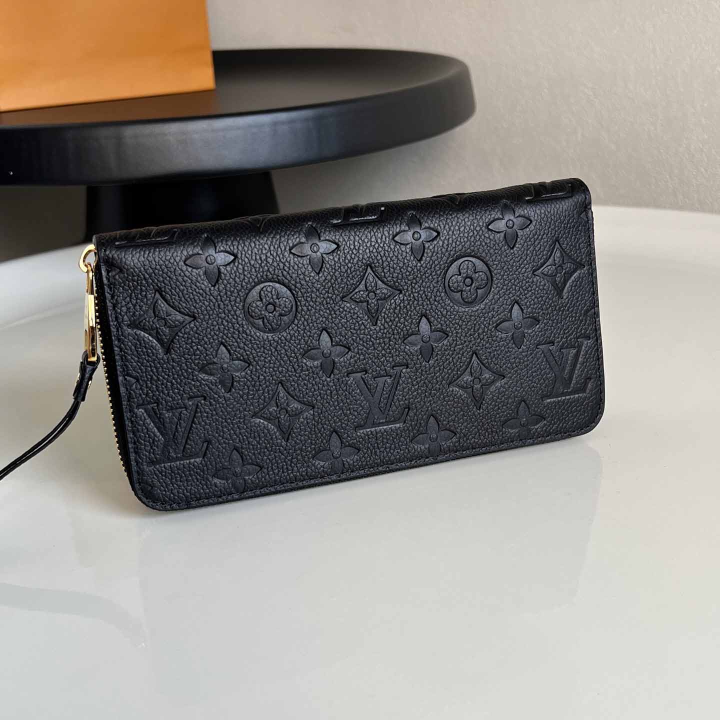 Louis Vuitton Empreinte Zippy Wallet   (19.5X10cm)  m61864 - DopestKickz