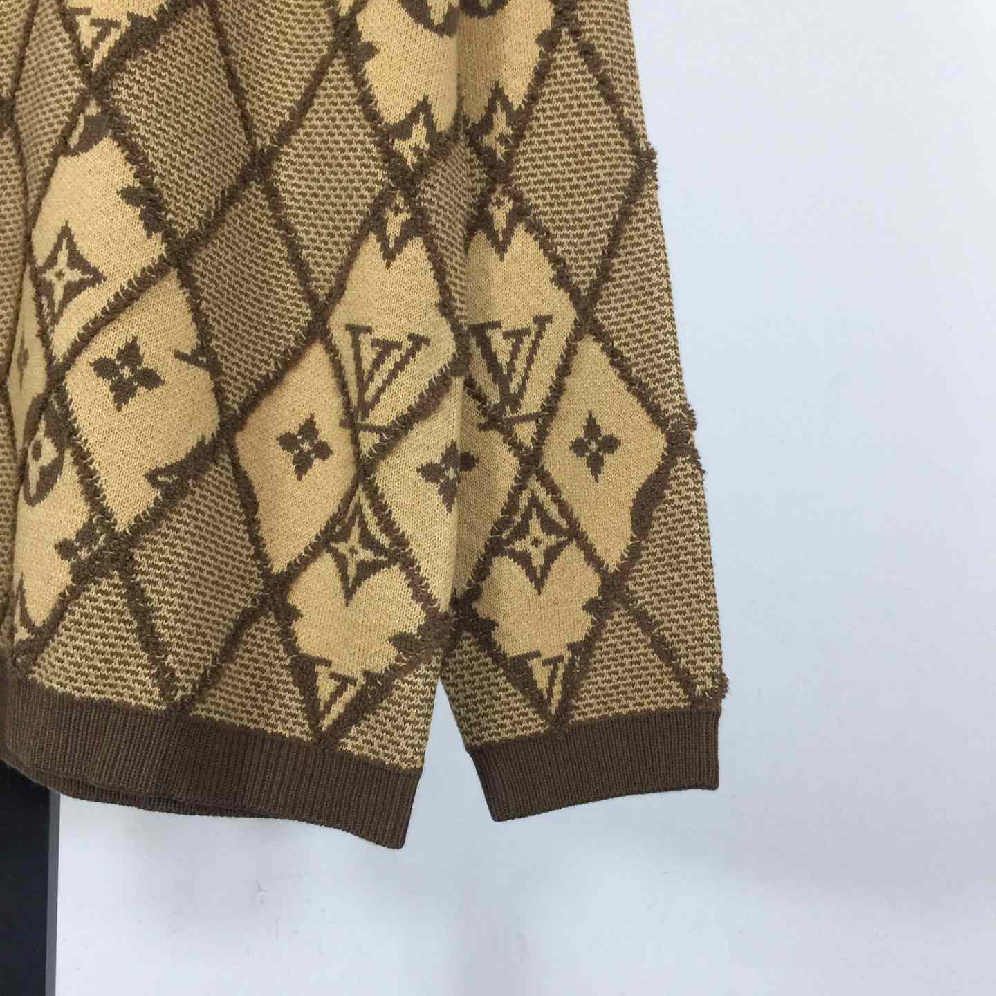 Louis Vuitton Wool Blend Pullover - DopestKickz
