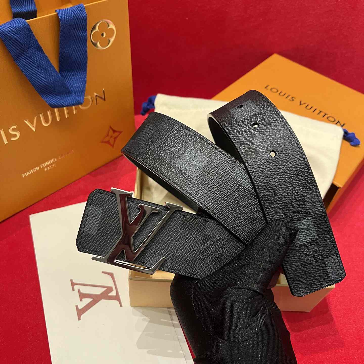 Louis Vuitton Reversible Belt - DopestKickz