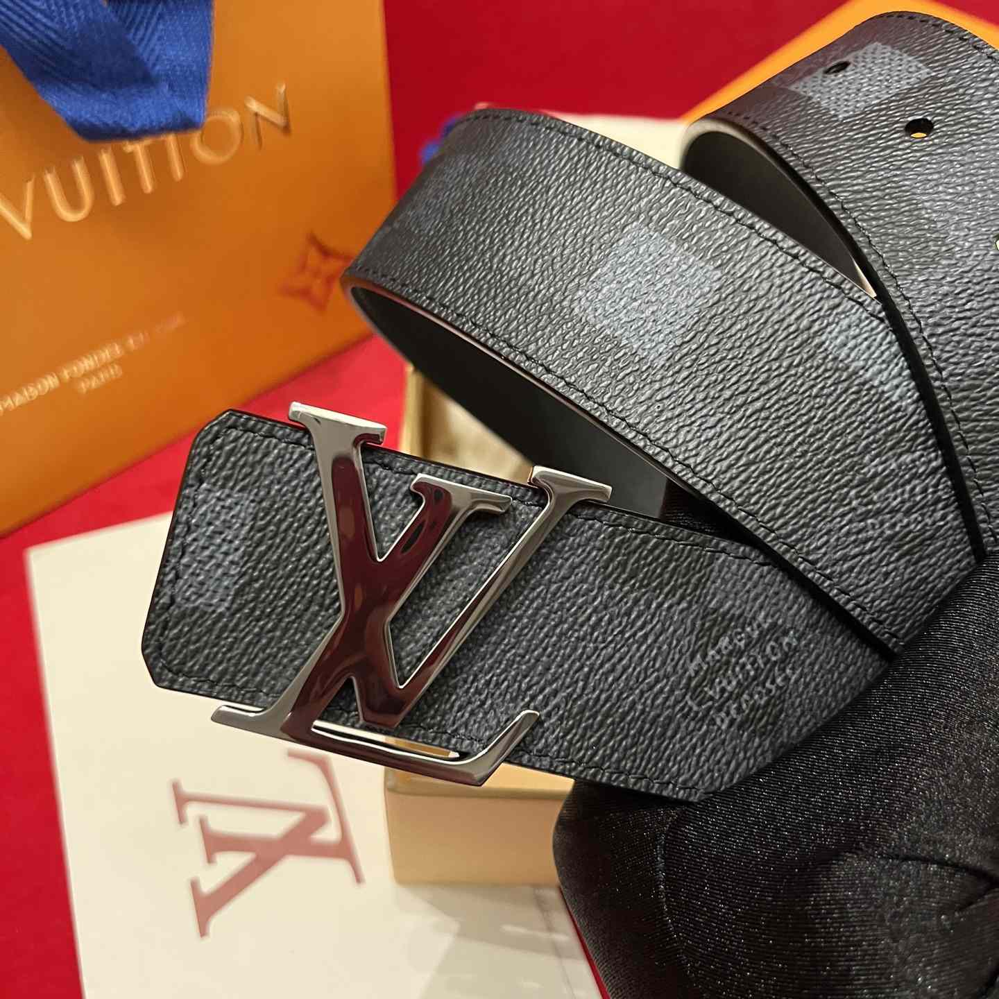 Louis Vuitton Reversible Belt - DopestKickz