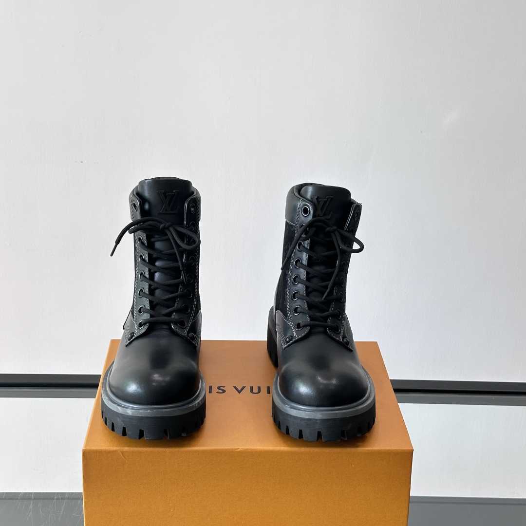 Louis Vuitton LV Boot Ranger    - DopestKickz