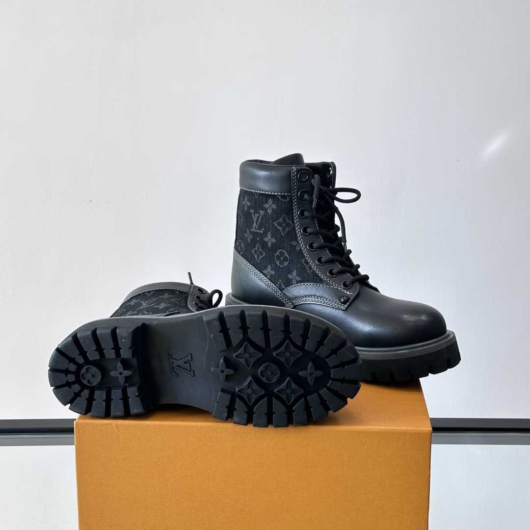 Louis Vuitton LV Boot Ranger    - DopestKickz