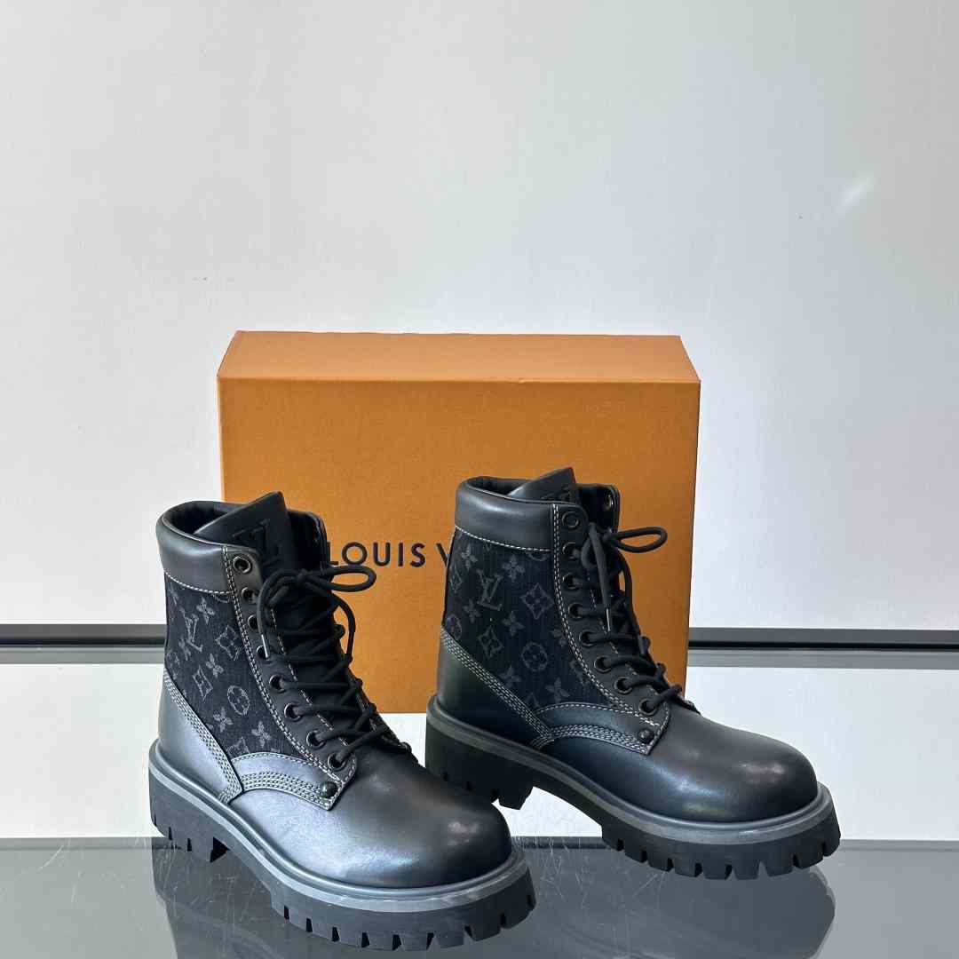 Louis Vuitton LV Boot Ranger    - DopestKickz