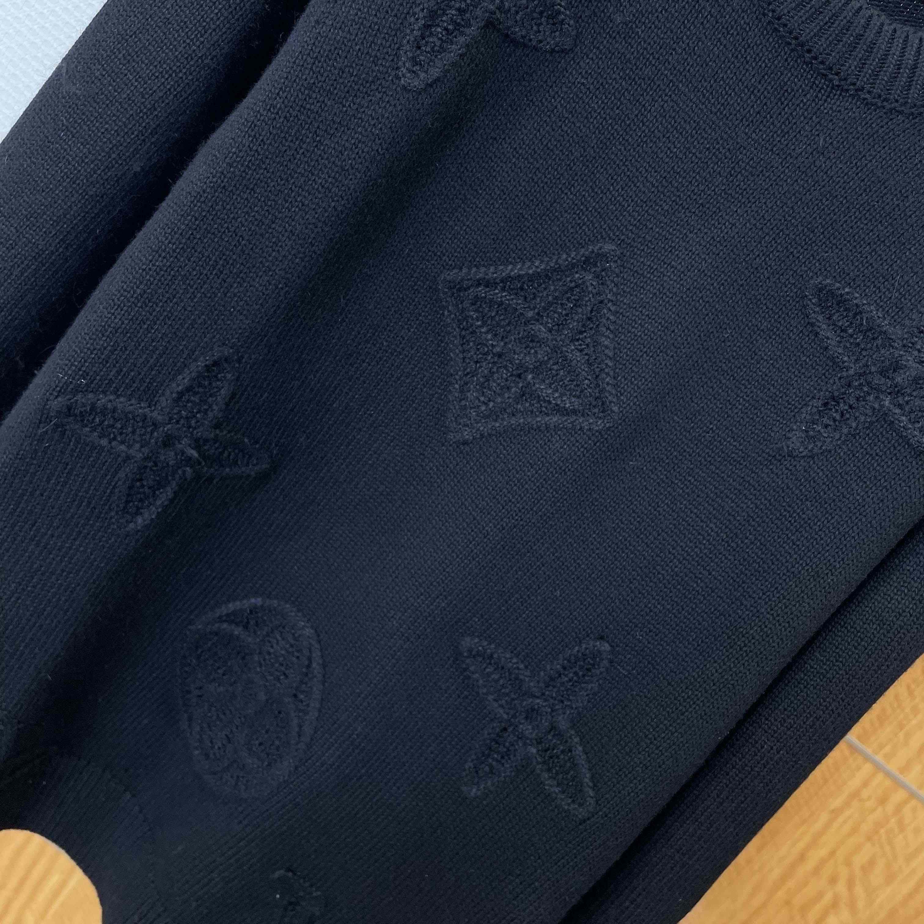 Louis Vuitton Embellished Knitted Crewneck   1AJBWX - DopestKickz