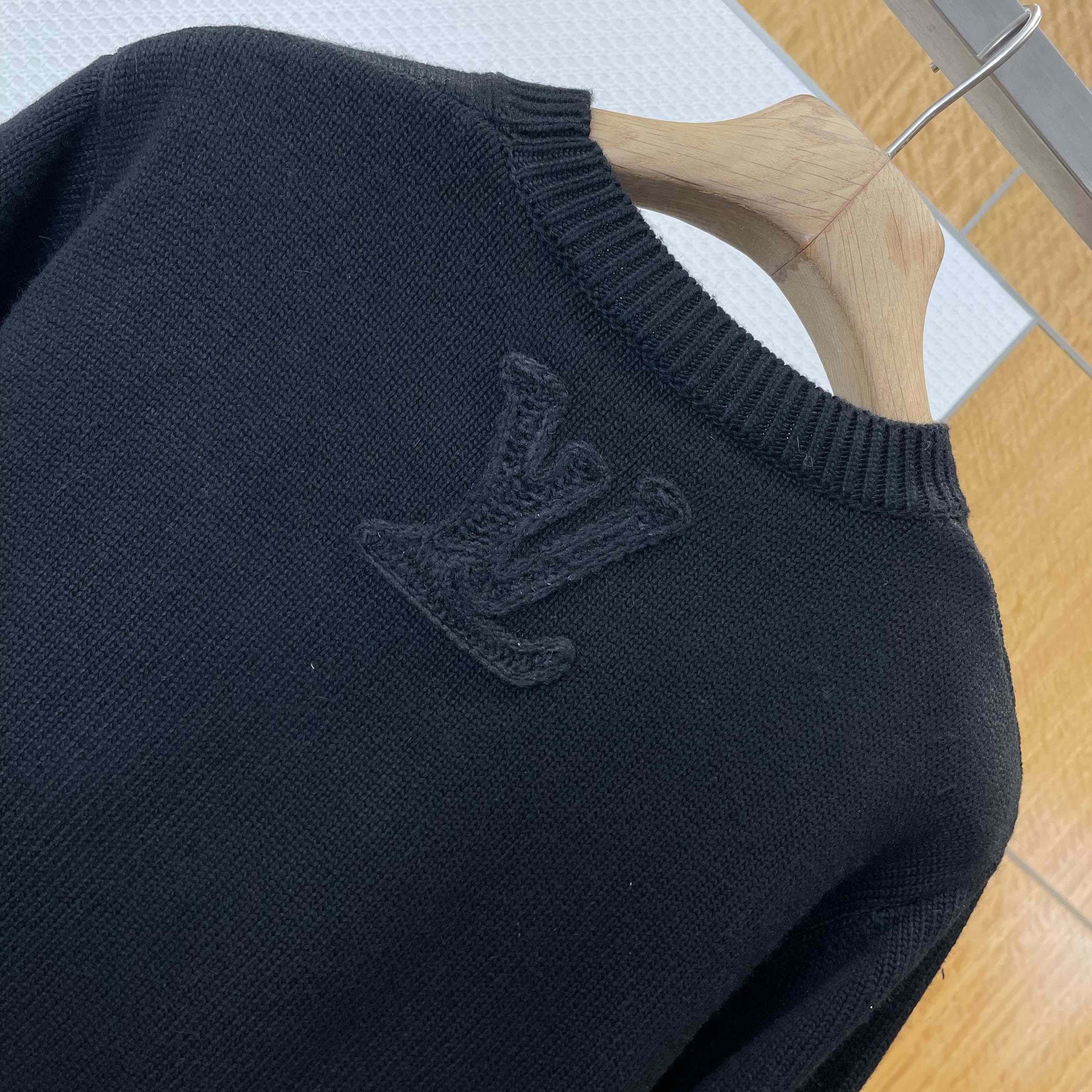 Louis Vuitton Embellished Knitted Crewneck   1AJBWX - DopestKickz