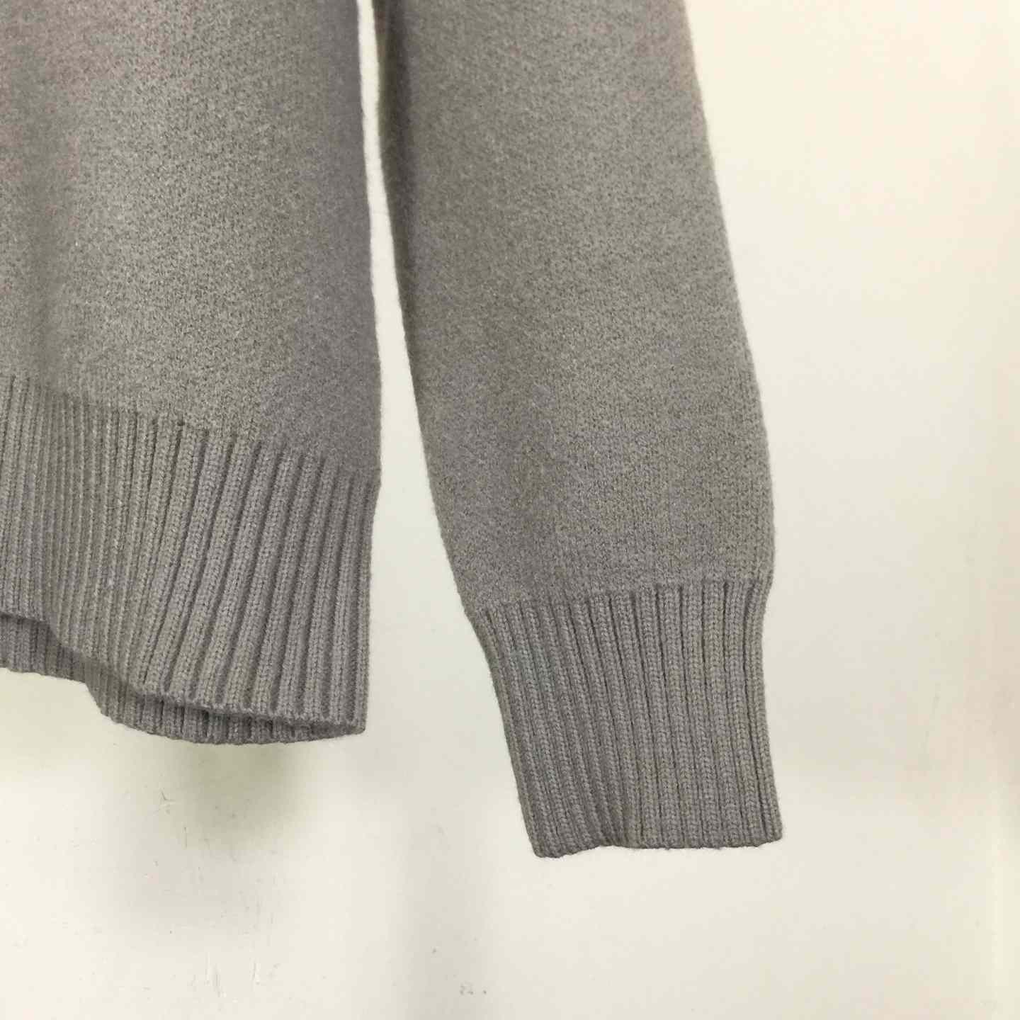 AMI Paris Ami De Coeur Sweater - DopestKickz