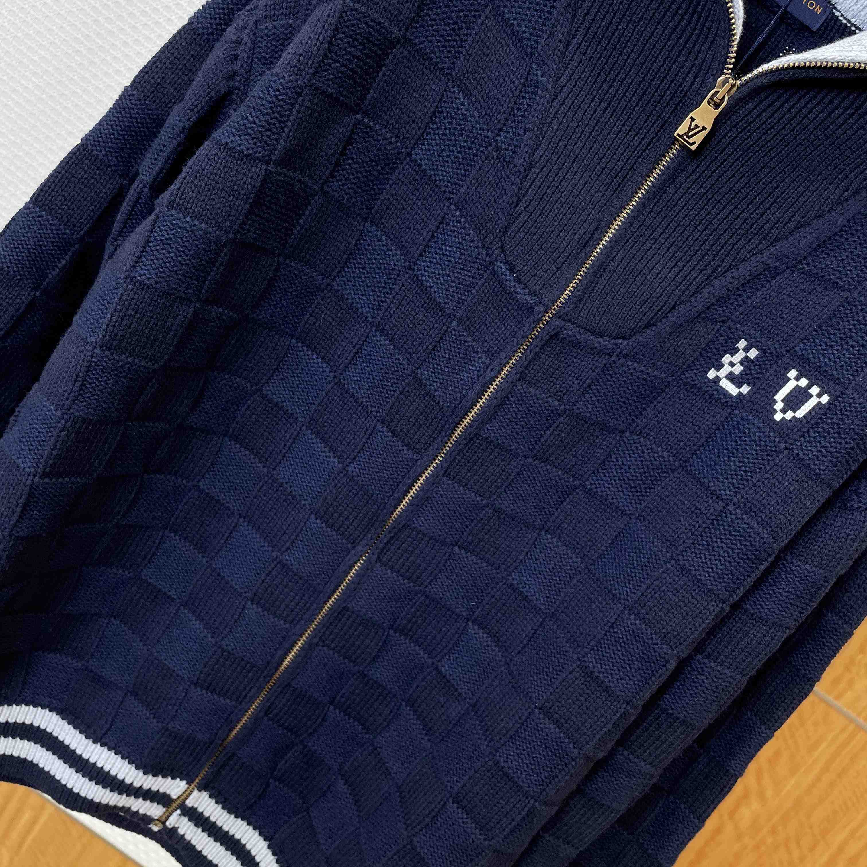 Louis Vuitton Damier Knit Blouson   1AJBVN - DopestKickz