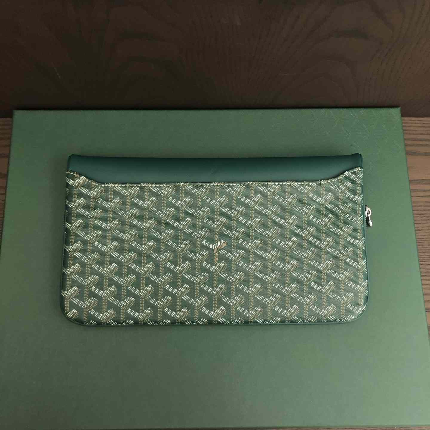 Goyard Sainte-Marie MM Clutch - DopestKickz