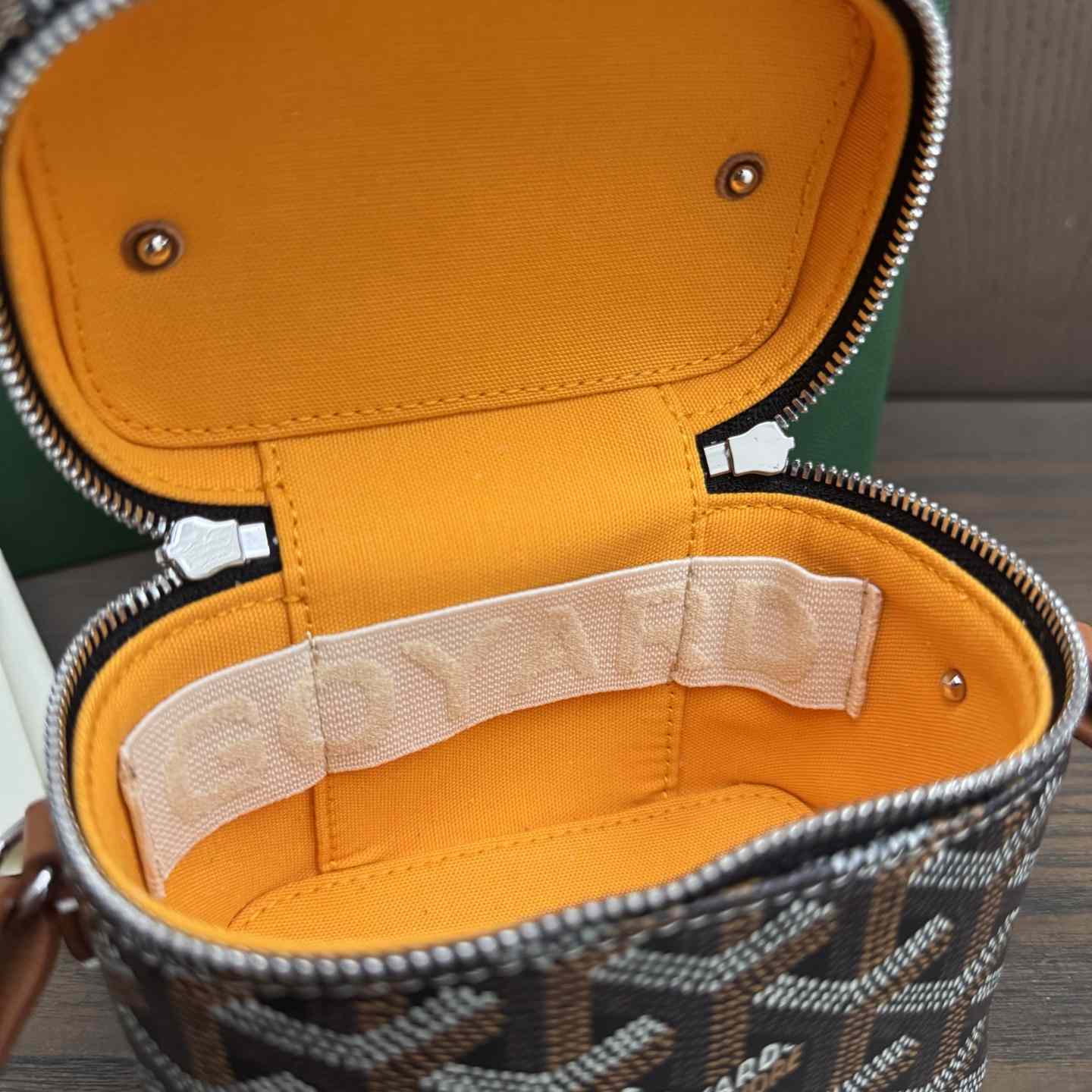 Goyard Muse Nano Vanity - DopestKickz