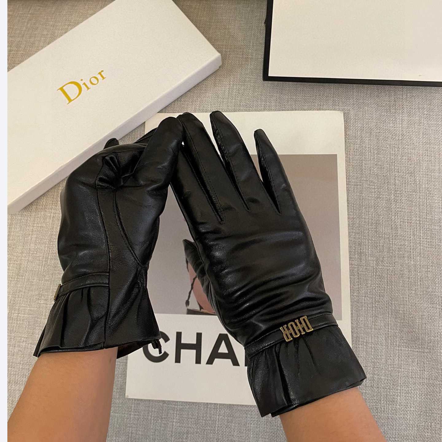 Dior Women's Gloves  - DopestKickz