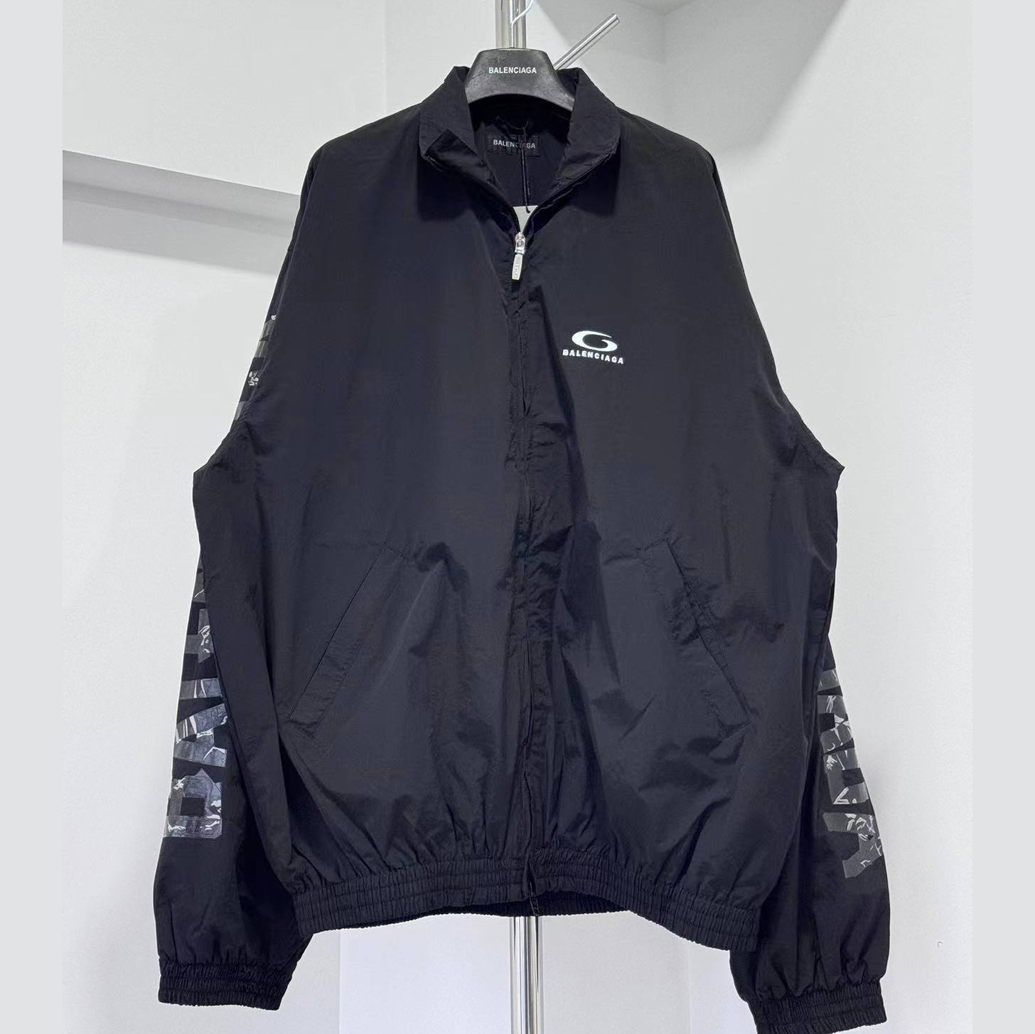 Balenciaga Tracksuit Jacket Medium Fit In Black  - DopestKickz