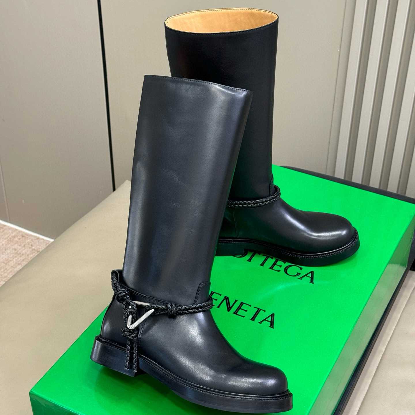 Bottega Veneta James Boot - DopestKickz