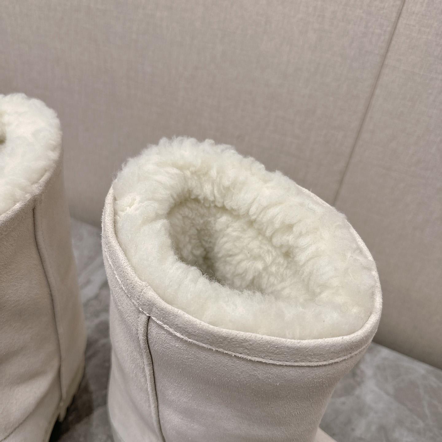 Balenciaga Alaska Fur High Boots - DopestKickz
