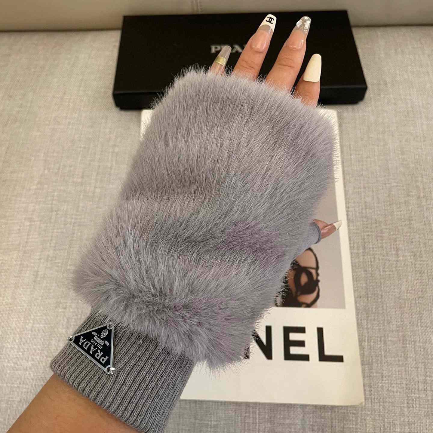 Prada Women's Gloves  - DopestKickz
